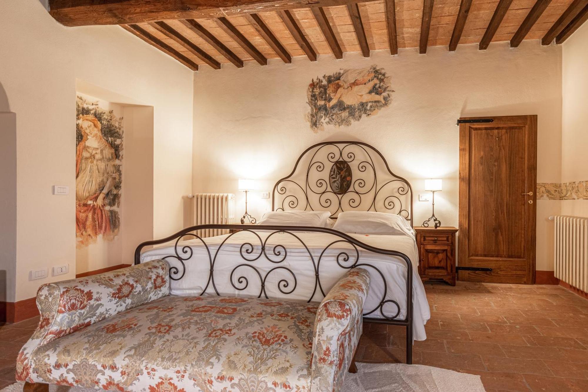 Palazzo Brandano Hotel 3*