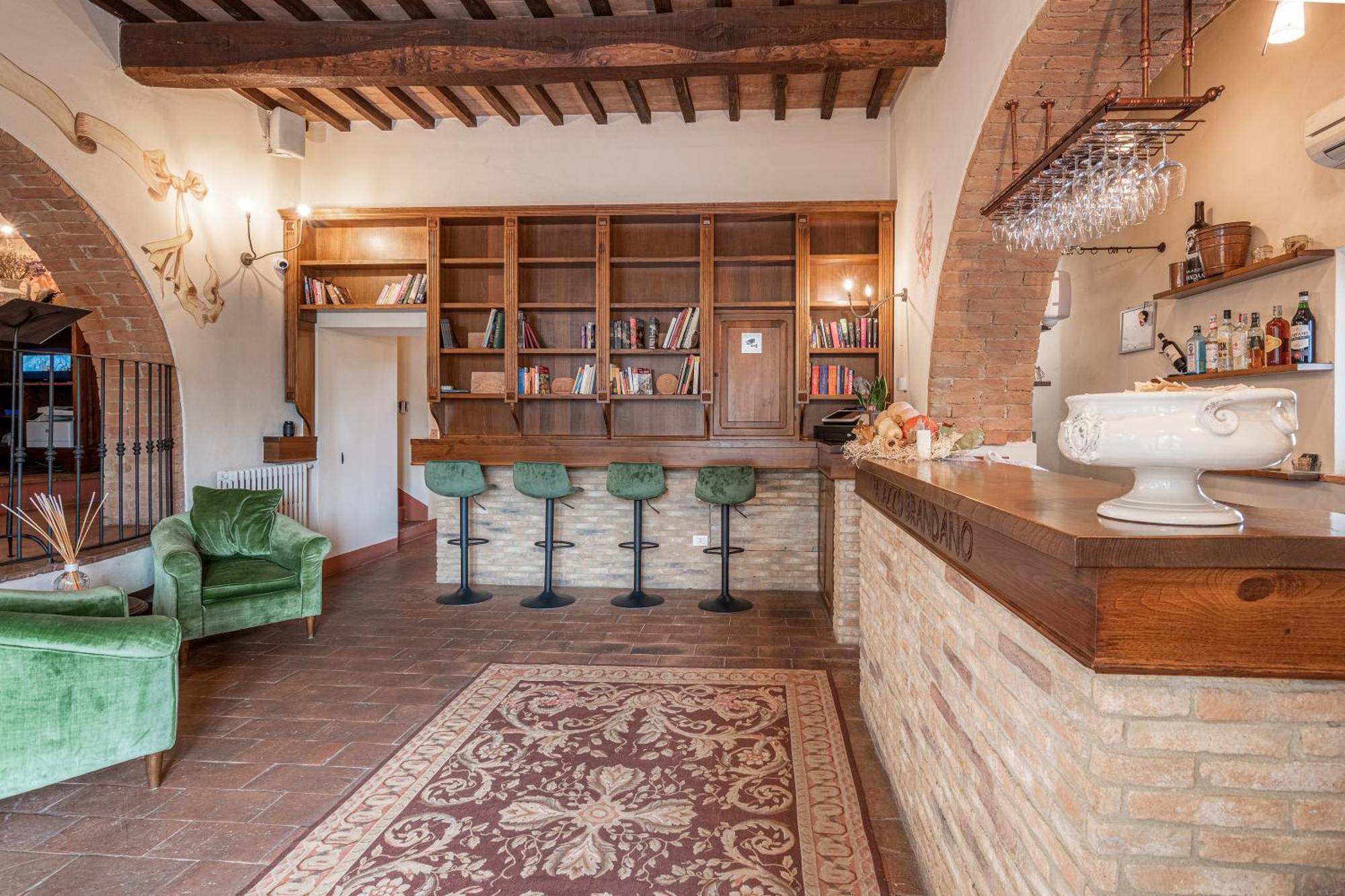 Palazzo Brandano Petroio